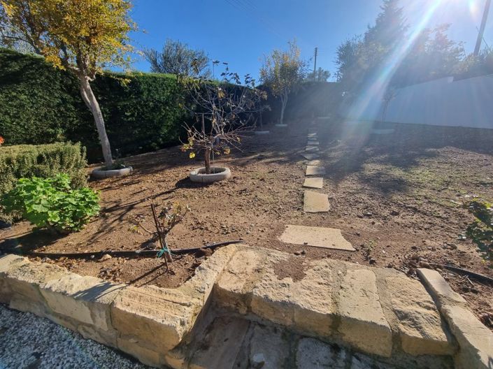 Image No.3-5 Bed Villa for sale