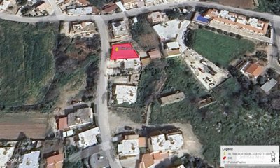 Residential Land  For Sale  in  Kissonerga
