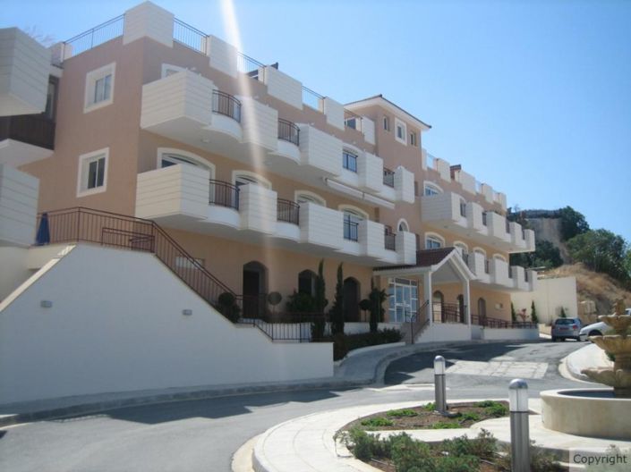 Image No.10-2 Bed Apartment for sale