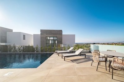 Detached Villa For Sale  in  Chlorakas