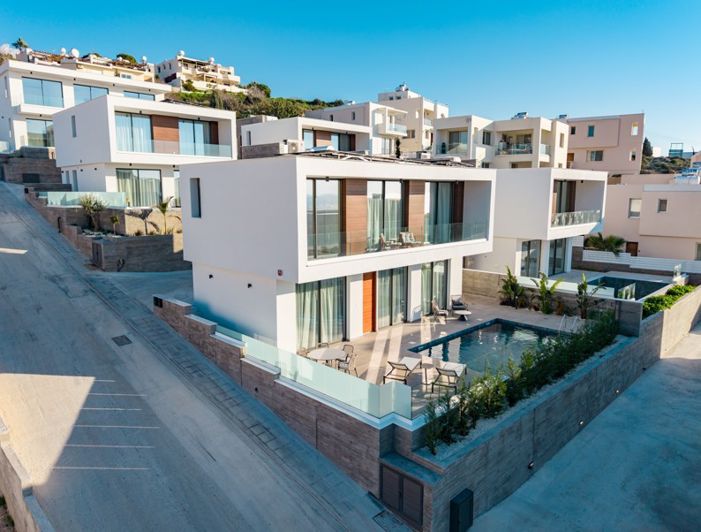 Image No.3-3 Bed Villa for sale