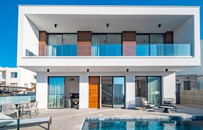 Detached Villa For Sale  in  Chlorakas