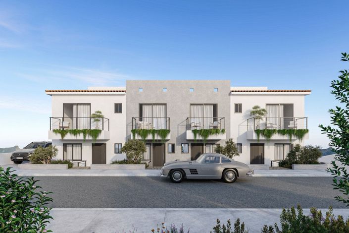 Image No.1-3 Bed Townhouse for sale