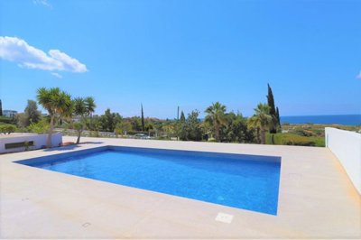 Detached Villa For Sale  in  Select Location