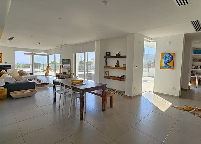 Image No.2-5 Bed Villa for sale