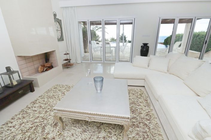 Image No.10-4 Bed Bungalow for sale