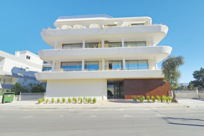 Image No.1-3 Bed Penthouse for sale