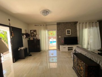 Detached Villa For Sale  in  Empa