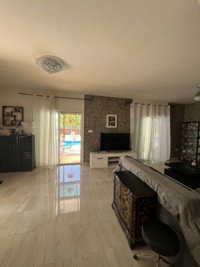 Image No.8-4 Bed Villa for sale