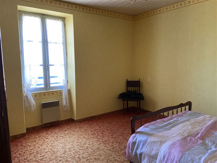 Image No.14-7 Bed House for sale