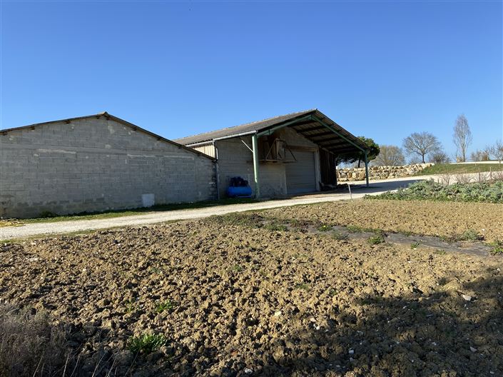 Image No.30-7 Bed House for sale