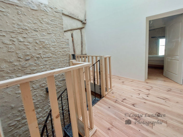 Image No.17-5 Bed House for sale