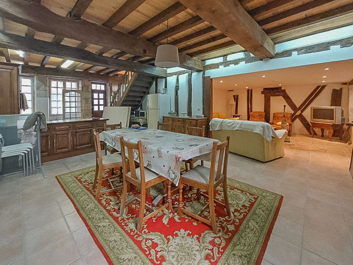 Image No.3-5 Bed House for sale