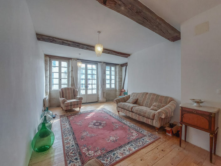 Image No.4-5 Bed House for sale