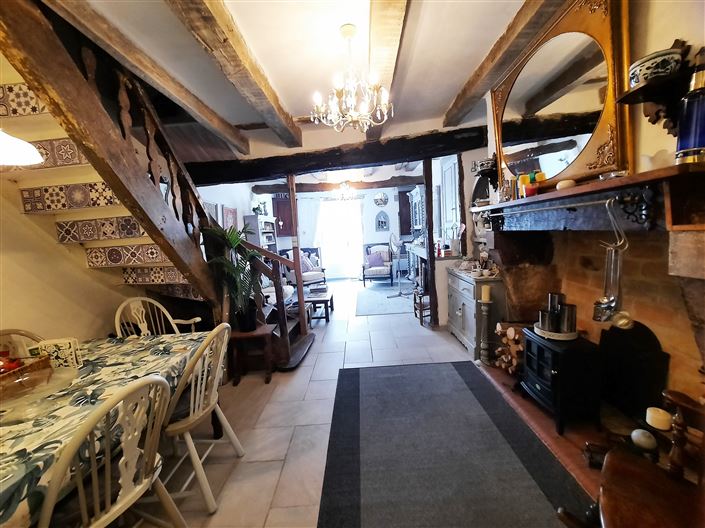 Image No.10-2 Bed House for sale