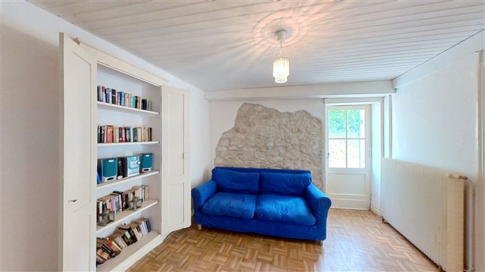 Image No.4-2 Bed House for sale