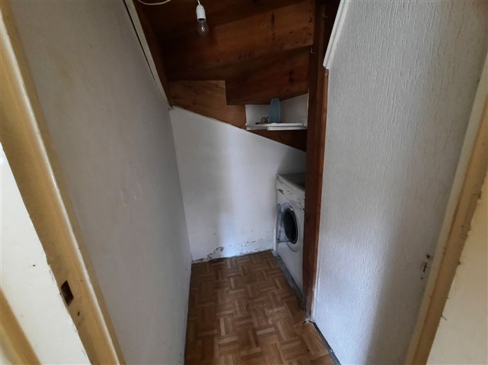 Image No.6-2 Bed House for sale