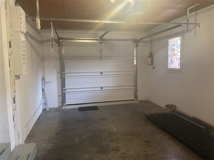 Image No.11-3 Bed House for sale