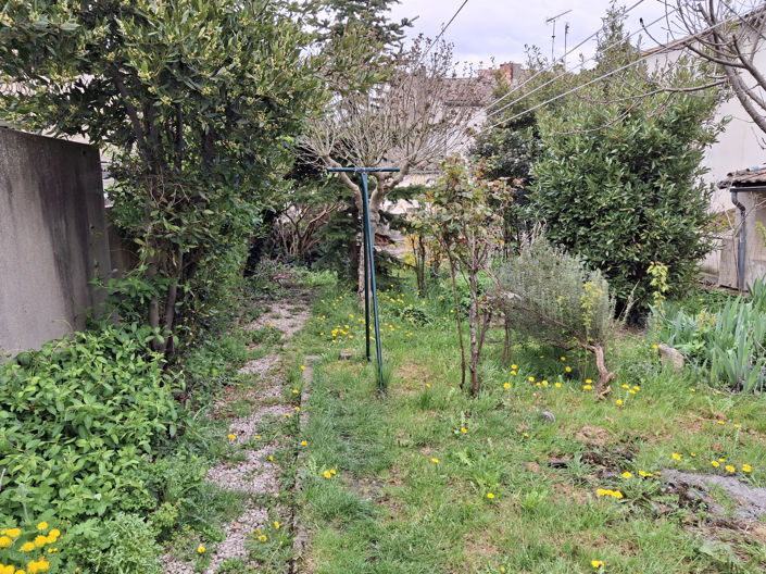 Image No.17-3 Bed House for sale