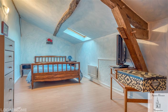 Image No.15-4 Bed House for sale