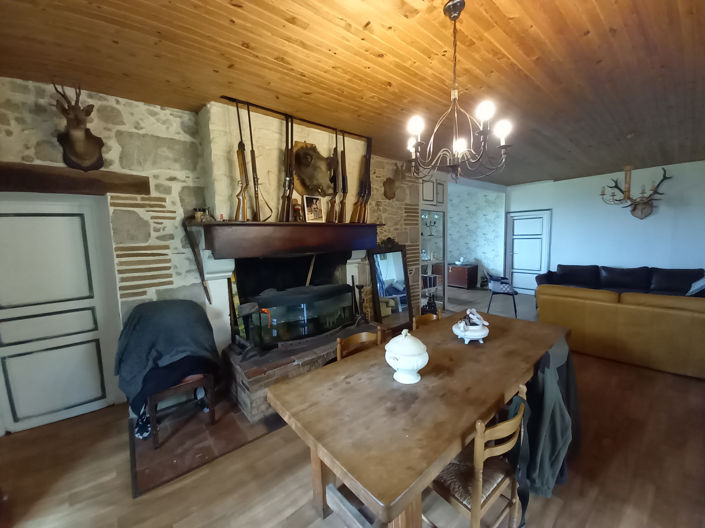 Image No.7-3 Bed House for sale