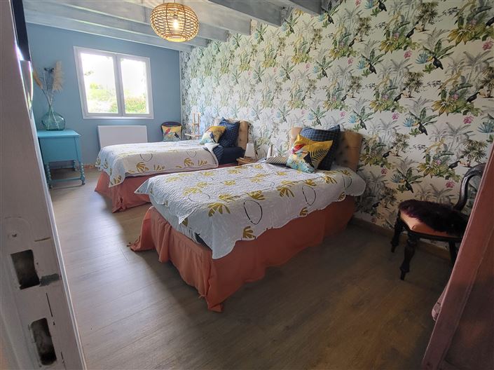 Image No.12-3 Bed House for sale