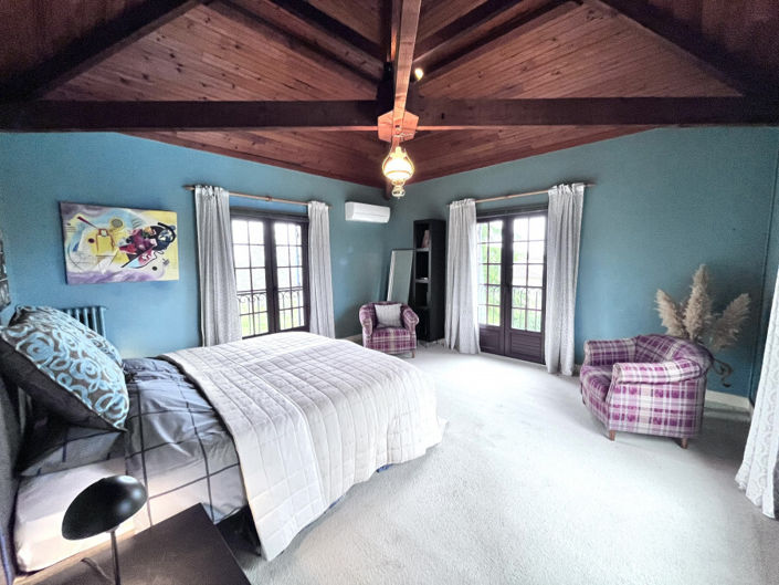 Image No.19-4 Bed House for sale