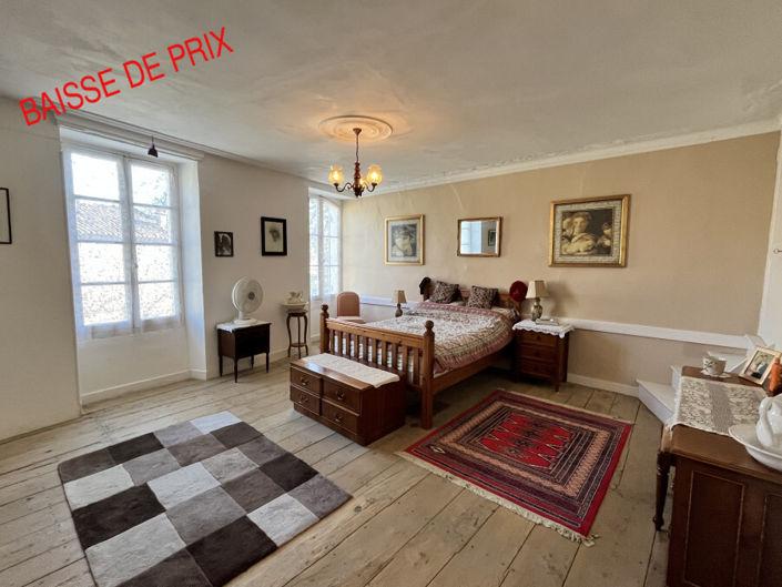 Image No.10-3 Bed House for sale