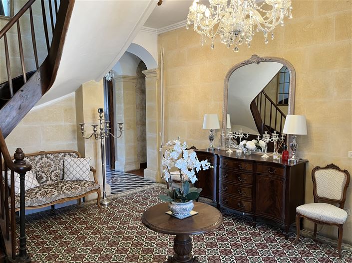 Image No.4-7 Bed House for sale