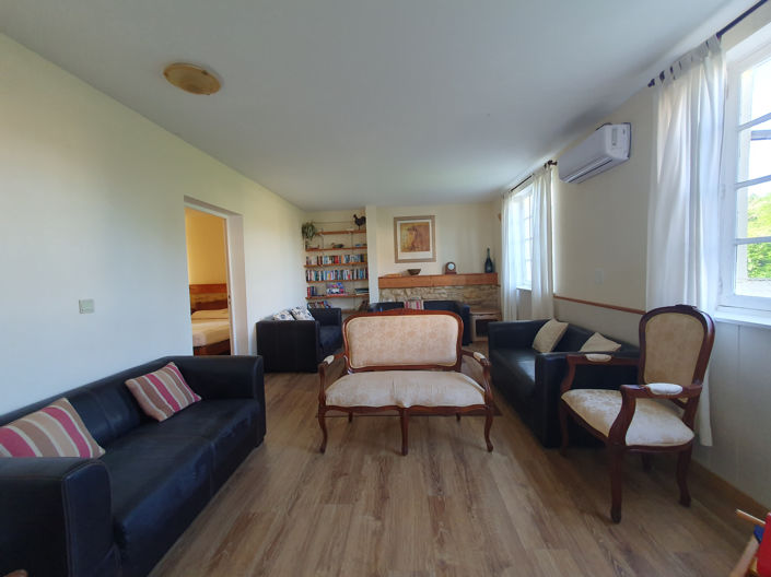 Image No.20-13 Bed House for sale