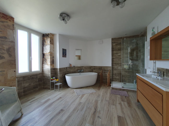 Image No.5-13 Bed House for sale