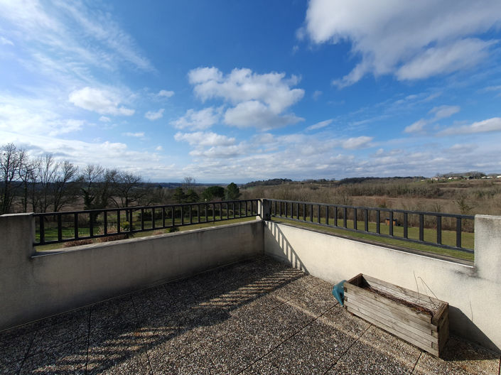 Image No.21-3 Bed House for sale