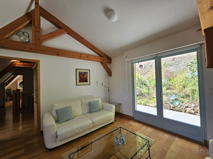 Image No.17-3 Bed House for sale