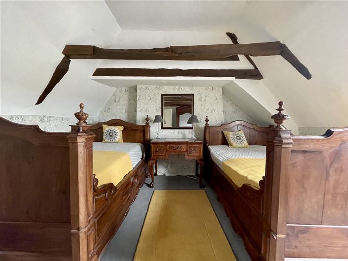 Image No.6-3 Bed House for sale