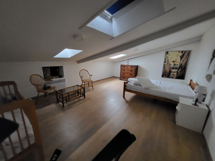 Image No.12-14 Bed House for sale