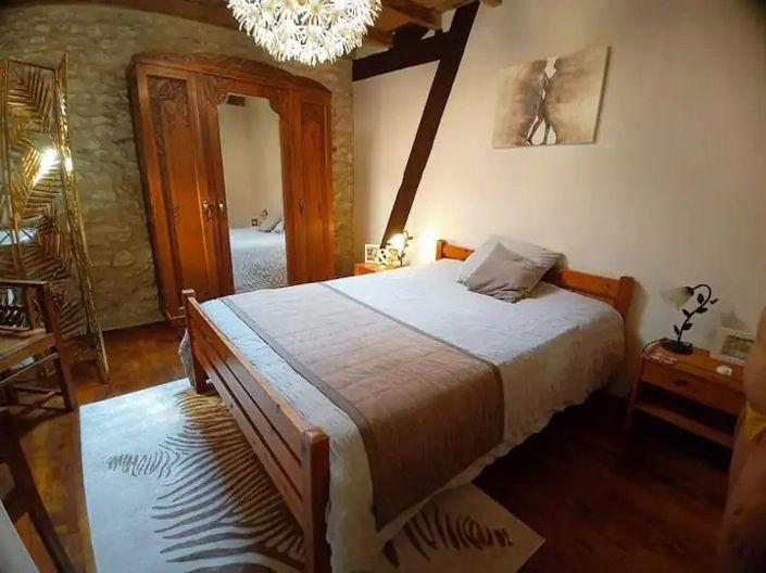 Image No.17-14 Bed House for sale