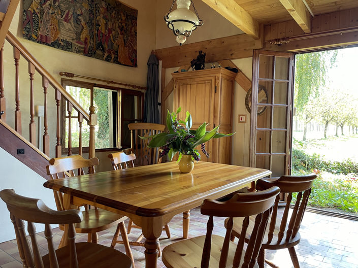 Image No.11-2 Bed House for sale