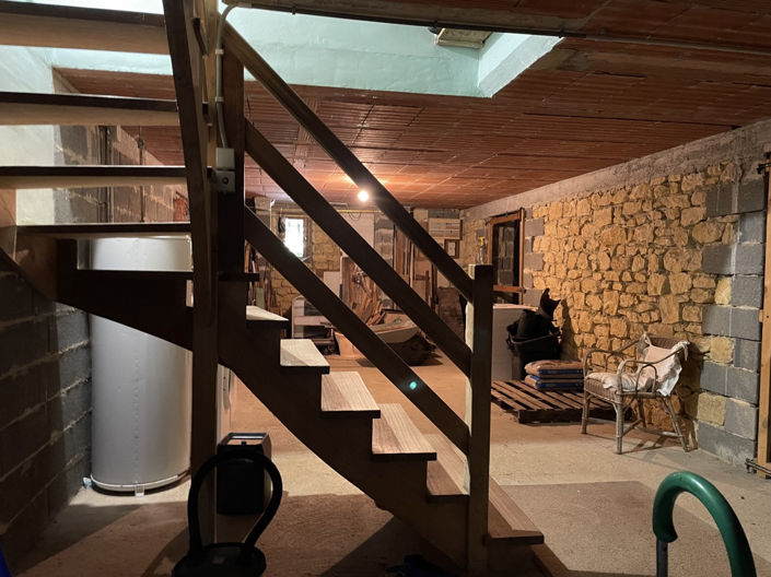 Image No.20-5 Bed House for sale