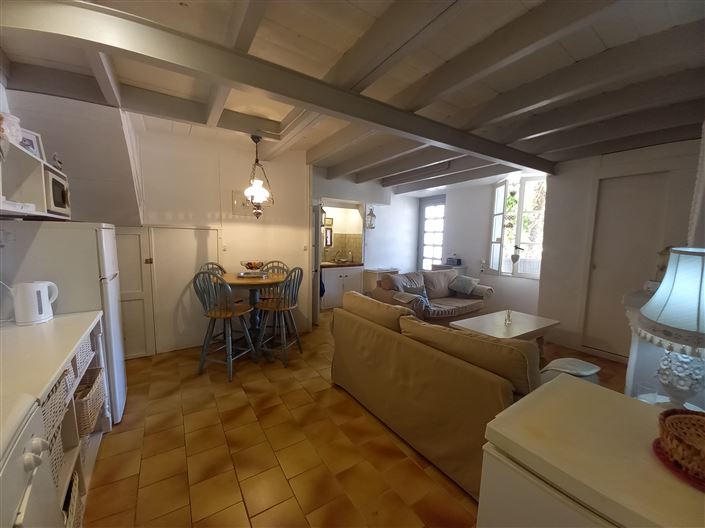 Image No.3-2 Bed House for sale