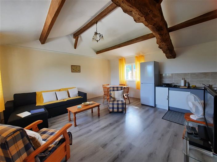 Image No.16-6 Bed House for sale