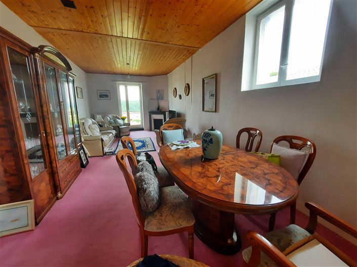 Image No.4-6 Bed House for sale