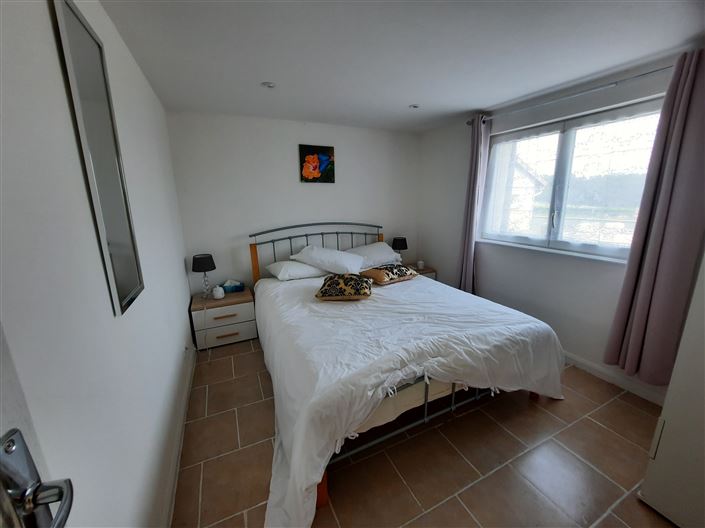 Image No.9-6 Bed House for sale