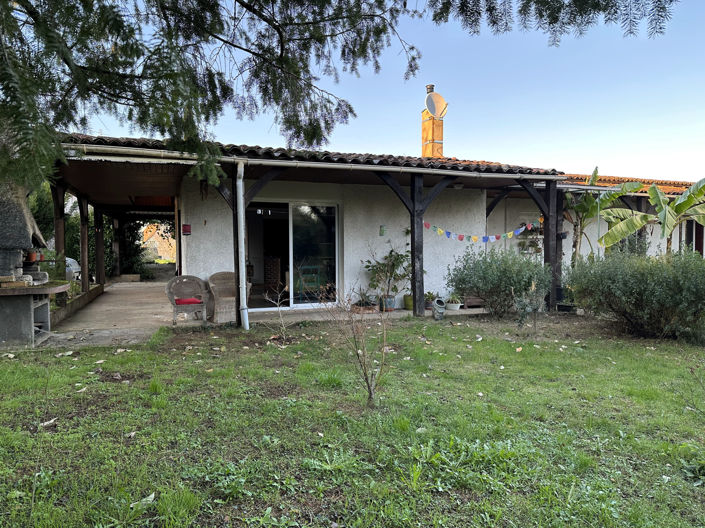 Image No.10-3 Bed House for sale