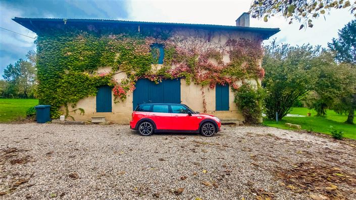 Image No.27-7 Bed House for sale