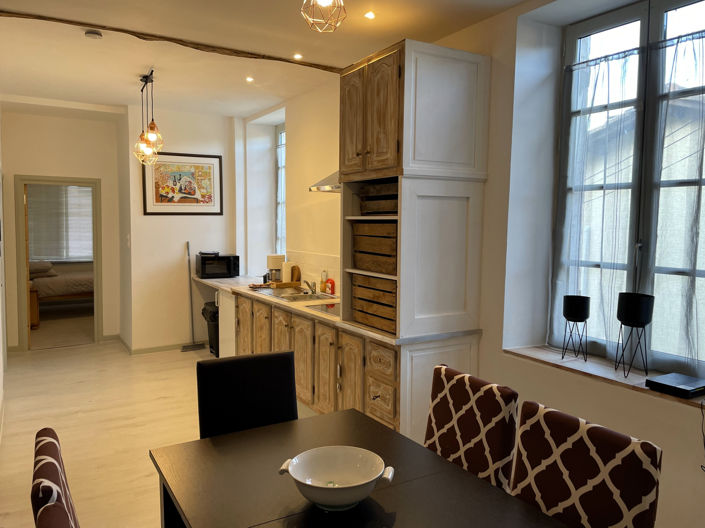 Image No.2-6 Bed Property for sale