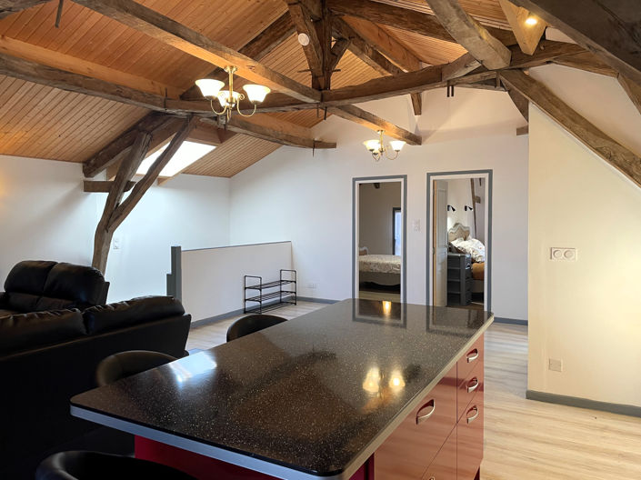 Image No.9-6 Bed Property for sale