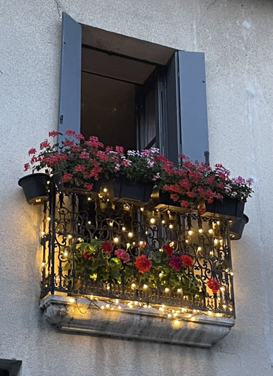 Image No.11-3 Bed House for sale