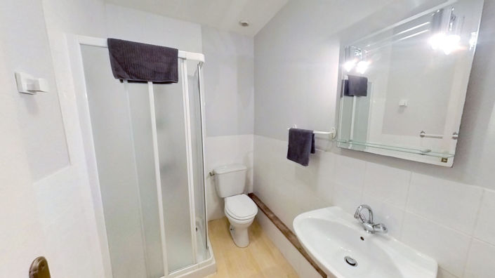 Image No.16-3 Bed House for sale