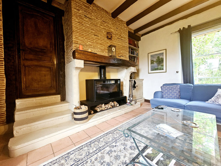 Image No.19-6 Bed House for sale