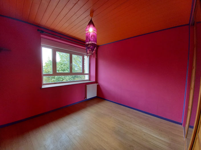 Image No.10-5 Bed House for sale